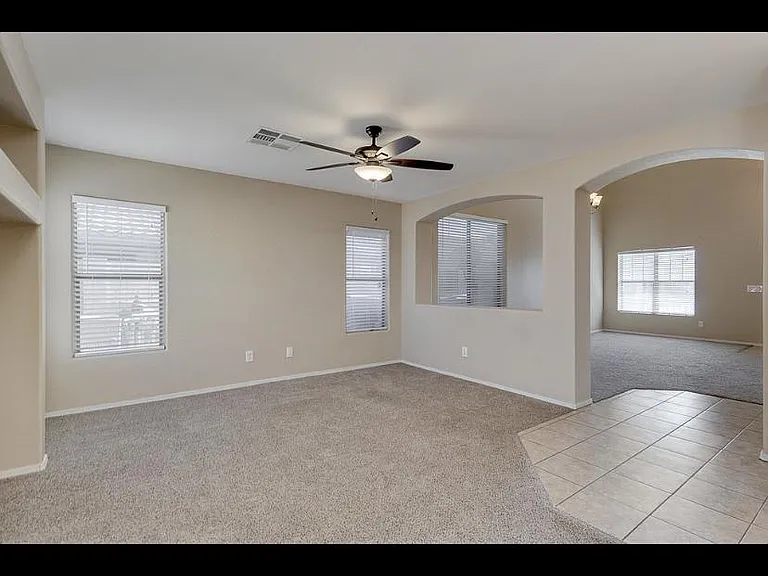 3320 E Elgin St — Photo 10