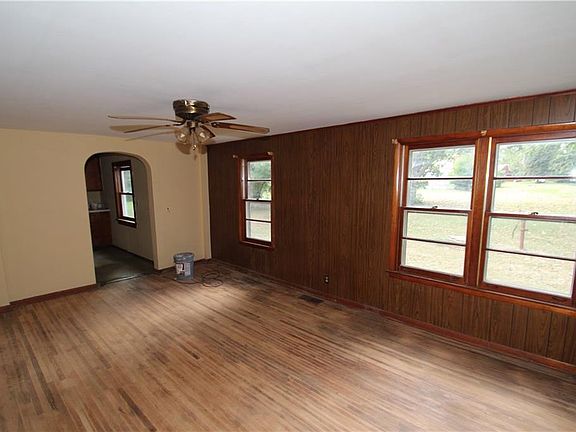 5th image of 406 Westphal Dr