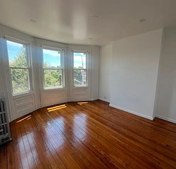 2215 Bruckner Blvd #2 — Photo 1