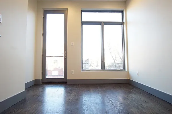 Rented by ERNY LLC | media 23