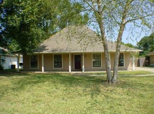 6063 Fleetwood Dr, Baton Rouge, LA 70817