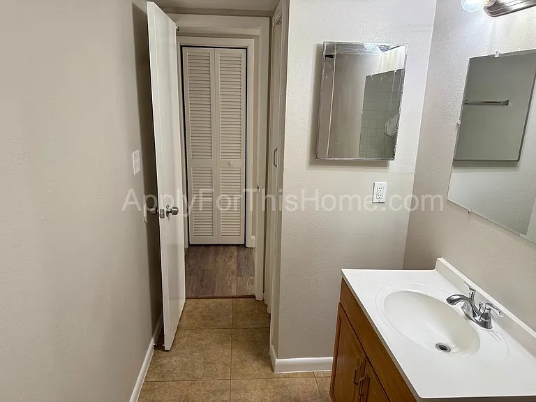 3906 E Bird St #B — Photo 10