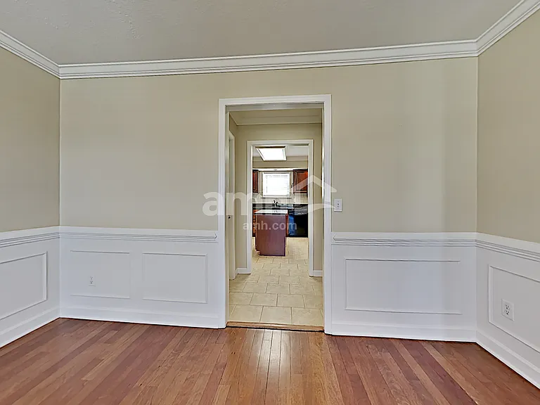 1356 Pershing Hill Ln — Photo 7