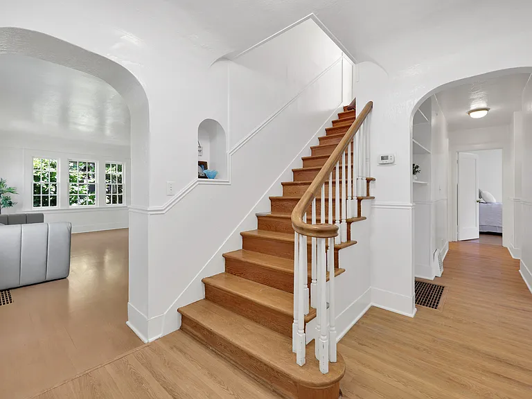 2260 E 15th Ave — Photo 16