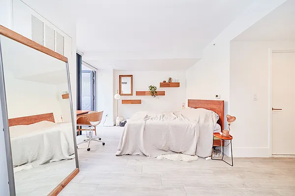 Rented by Living New York | media 36