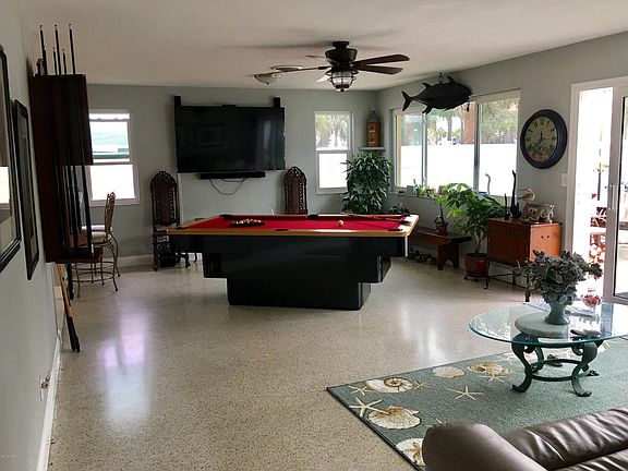 3rd image of 2571 E Coral Way