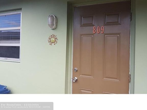 3rd image of 809 NE 22nd Dr
