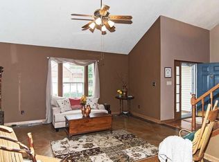 7811 Carly Pl, Fishers, IN 46038