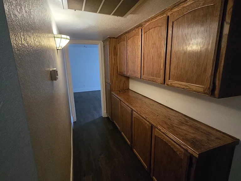 1888 E Deyoung Dr — Photo 10