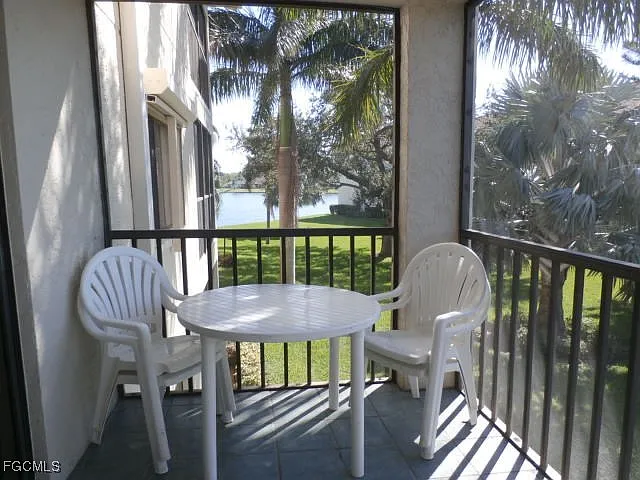 11300 Caravel Cir #210 — Photo 14