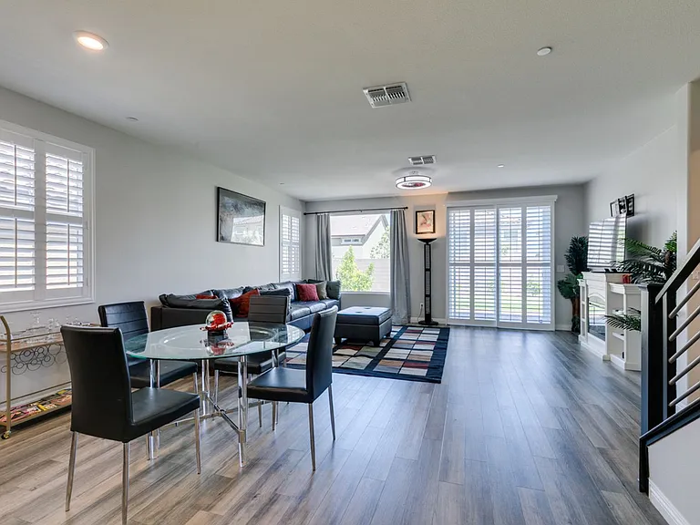 3496 Calentina Ave — Photo 8