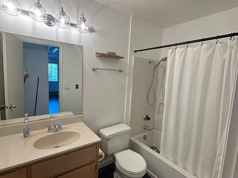 357 Lighthouse Dr — Photo 9