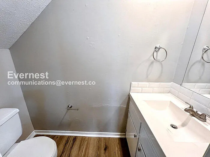 8917 Tanya Dr #B — Photo 13