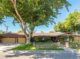 1235 W Newgrove St, Lancaster, CA 93534