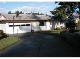 33233 SW Rogers Way, Scappoose, OR 97056