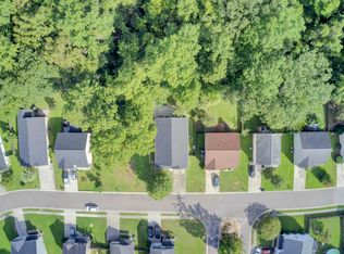 110 Hammerbeck Rd, Summerville, SC 29483