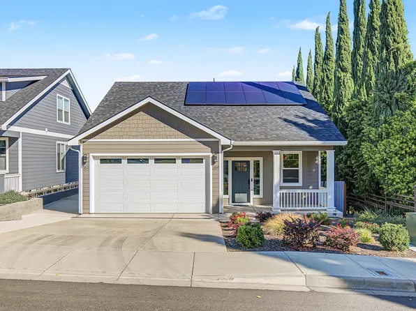 359 Otis St, Ashland, OR 97520