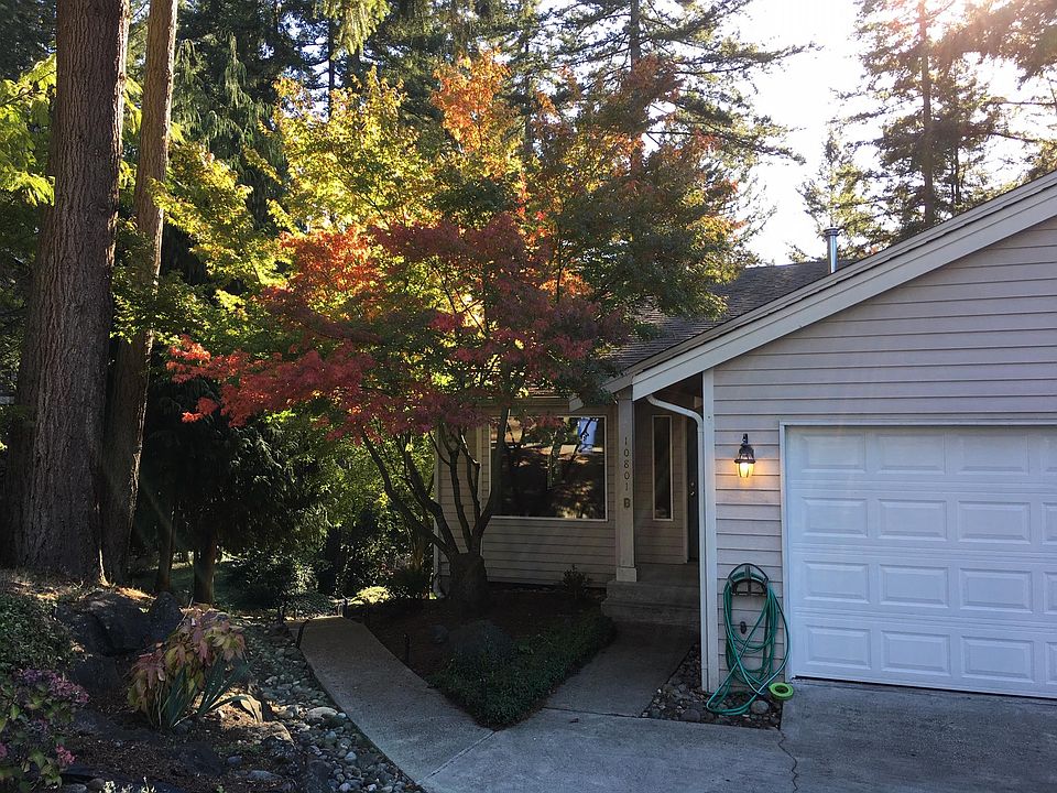 Single floor rambler duplex