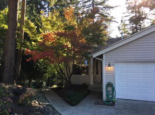 10801 Circle Dr, Bothell, WA 98011