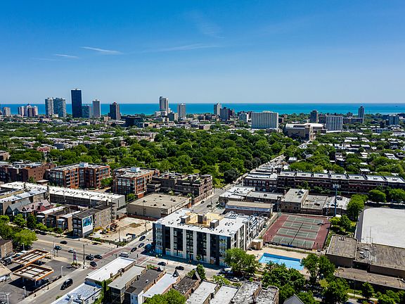 2nd image of 4745 N Ashland Ave #203