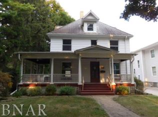 531 S 5th St, Fairbury, IL 61739