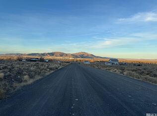 28 Simons Rd, Fernley, NV 89408