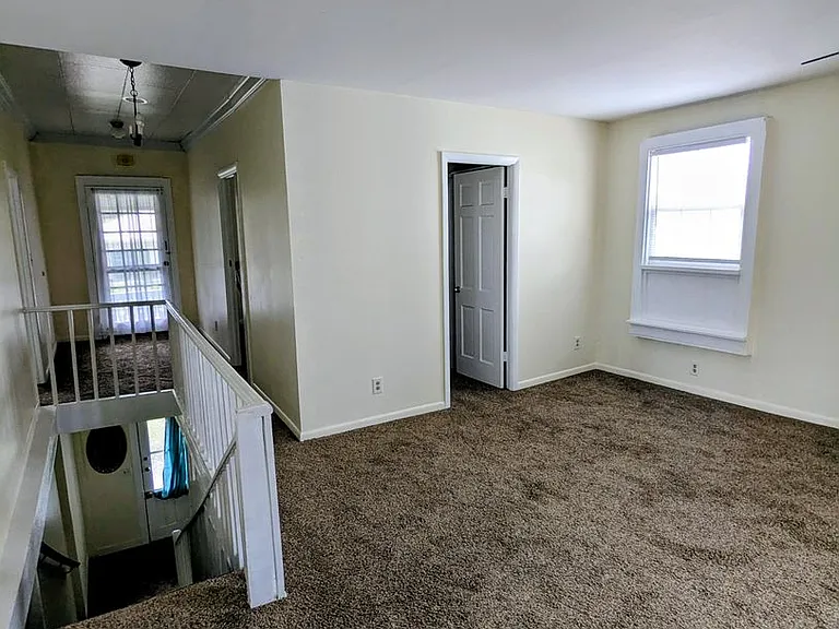 6635 SE 221st St #2 — Photo 18
