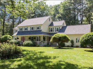 1 Wellington Dr, Saratoga Springs, NY 12866