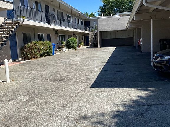 3rd image of 3025 Glenhurst Ave APT 7