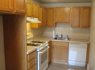 255 W 21st St, Chester, PA 19013