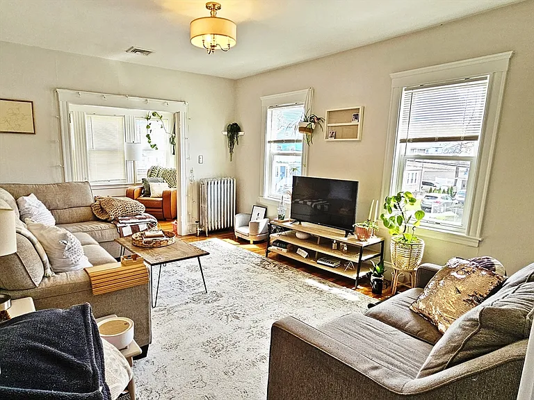 233 Faneuil St #2 — Photo 1