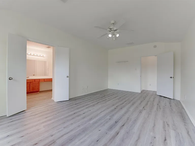 5918 Laramie River Ct — Photo 19