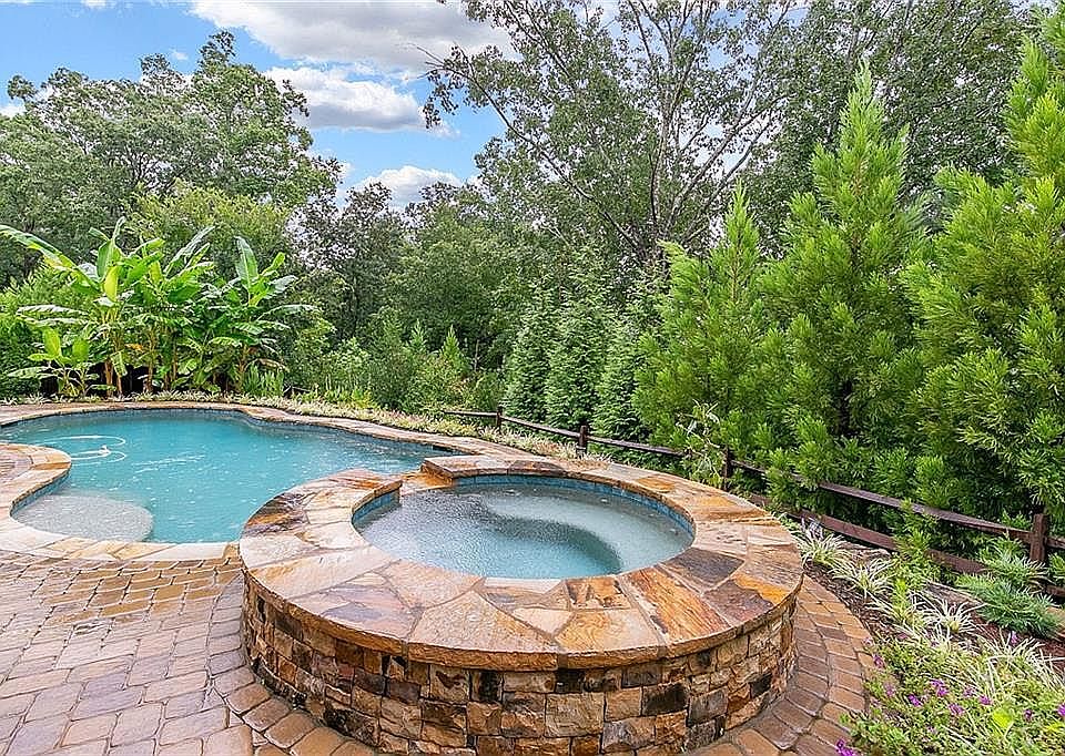 1st image of 1122 Copperwood Dr