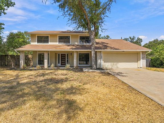 4th image of 11202 Balcones Woods Cv