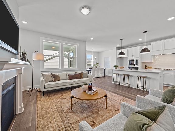 Family Room to Kitchen