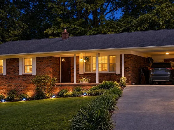 129 Jefferson St, Harrogate, TN 37752