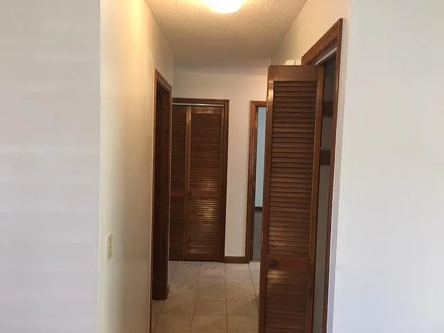 403 Somerset Rd — Photo 13
