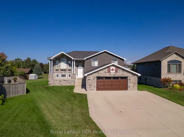 54 Lakefield Dr, Kincardine, ON N2Z 0C9