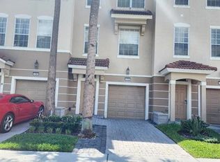 8001 Cool Breeze Dr APT 119, Orlando, FL 32819