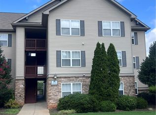 1223 Harts Ridge Dr, Seneca, SC 29678