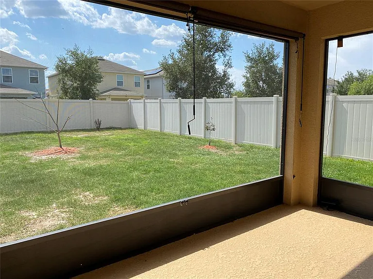 2728 Monticello Way — Photo 36