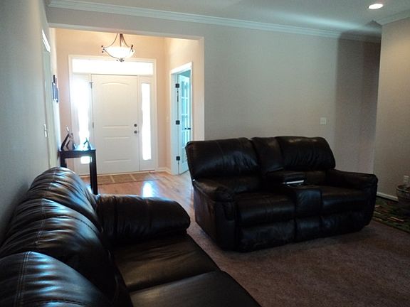2nd image of 531 Aristides Dr