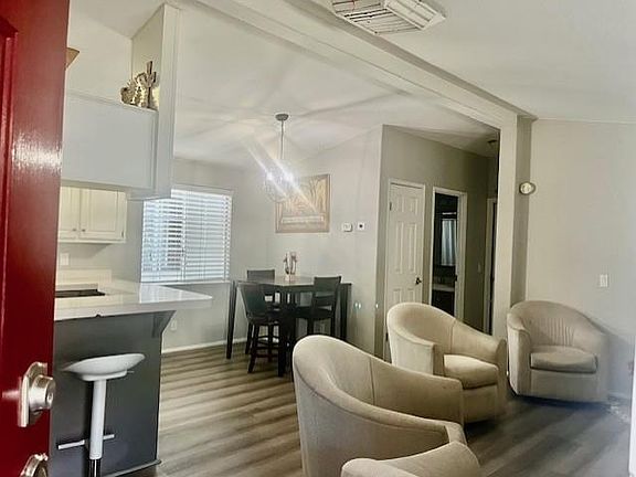 4th image of 3015 E Bayshore Rd Spc 316