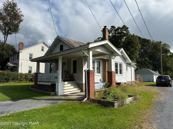 421 & 423 Shook Ave, Stroudsburg, PA 18360