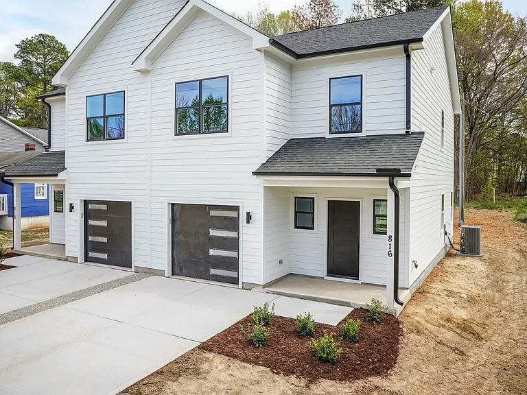 816 N Taylor St — Photo 43