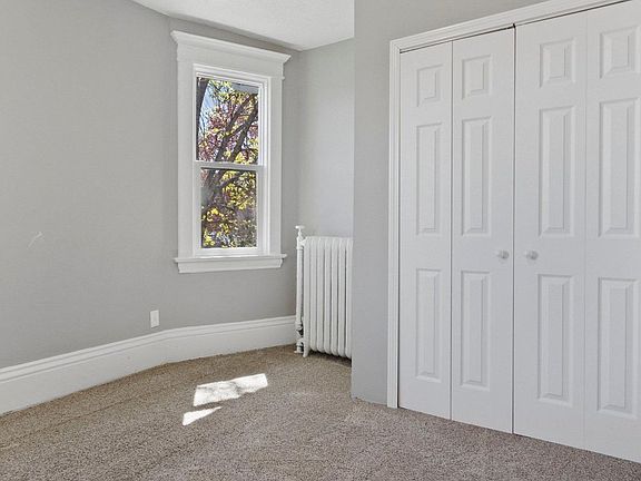 2nd image of 1132 Selby Ave
