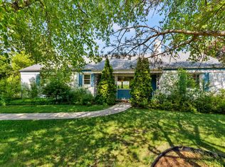 7115 N Santa Monica Blvd, Fox Pt, WI 53217