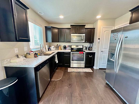4th image of 9856 Morning Vista Dr