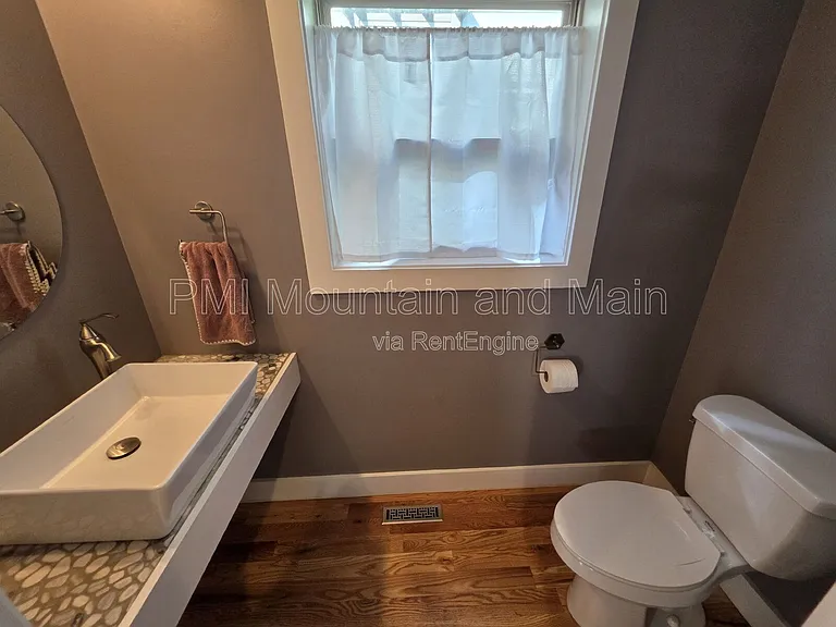 156 Bradley St — Photo 17