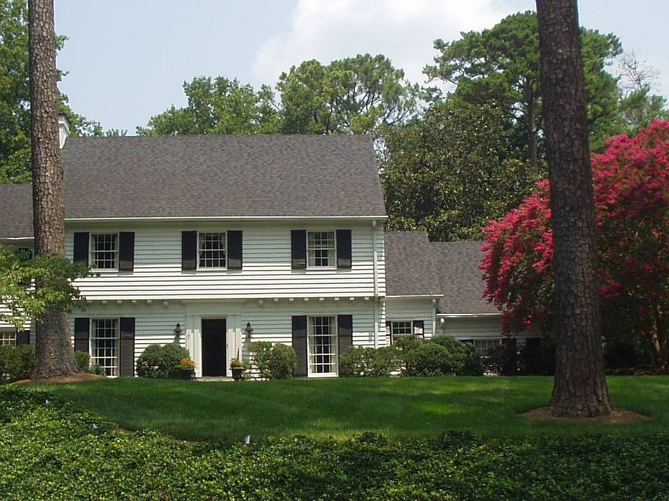 Elegant Buckhead Classic Home!
